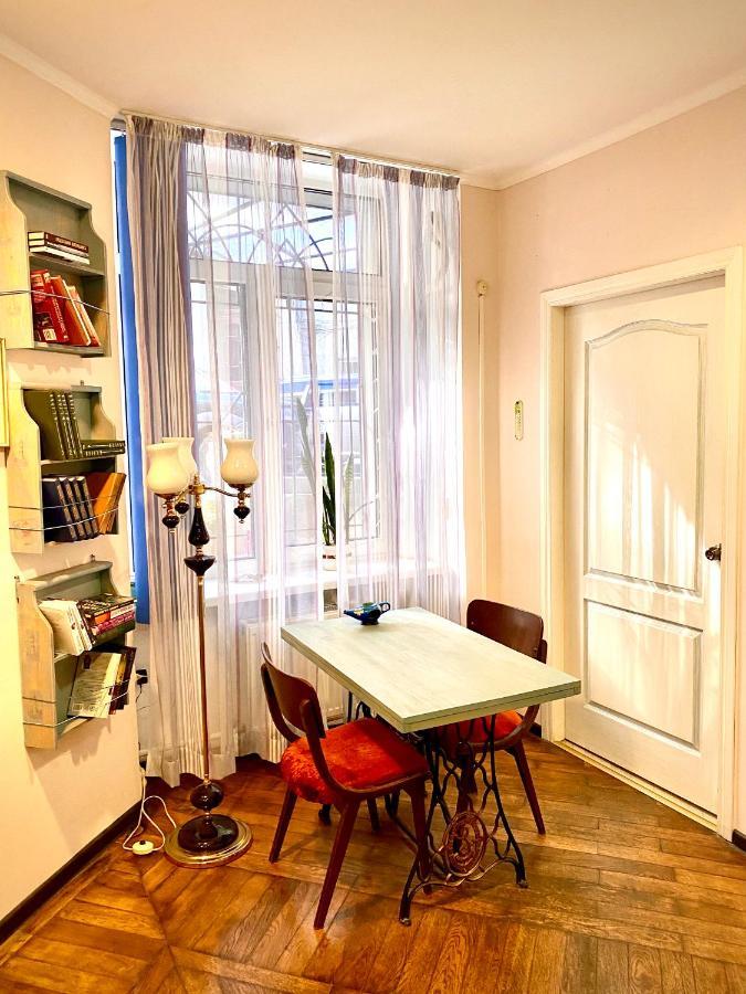 Tapki Hostel Odessza Kültér fotó